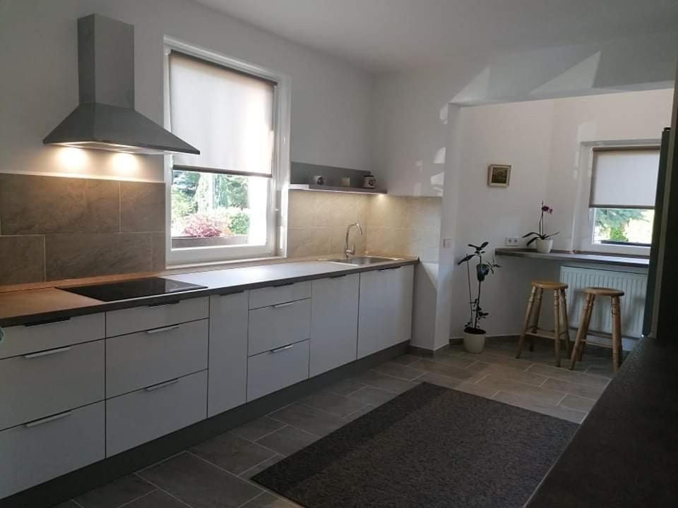 Villa Lili Apartments Balatonkeresztúr Buitenkant foto